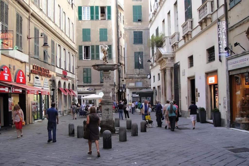 Midway Home, Nel Centro Storico Di Genova Eksteriør bilde